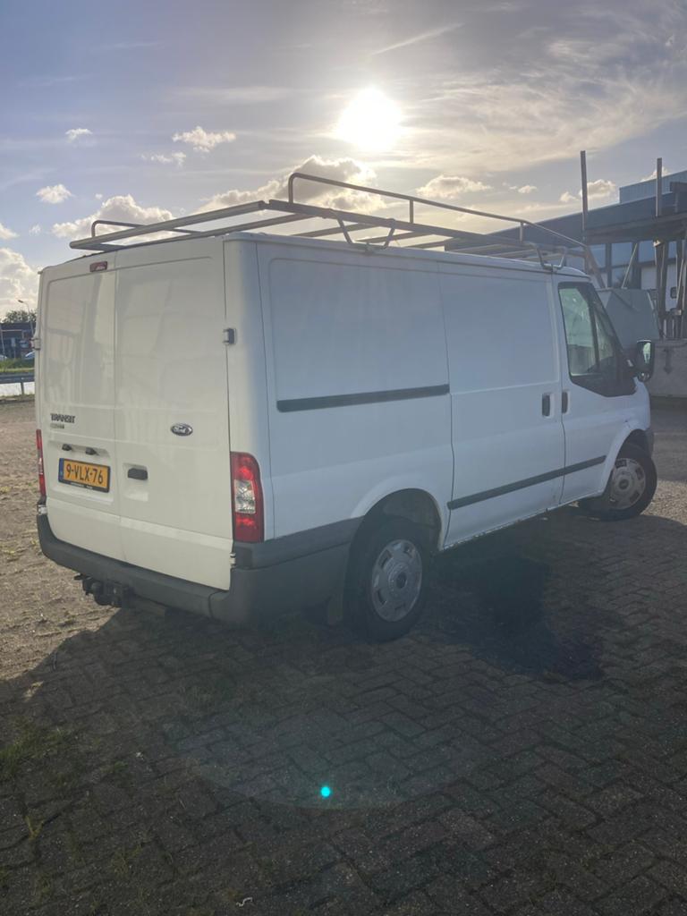 Ford Transit 2.2 260S VAN LR 85 DPF 4.23 2011, Voorwielaandrijving, Stof, 4 cilinders, Emergency brake assist
