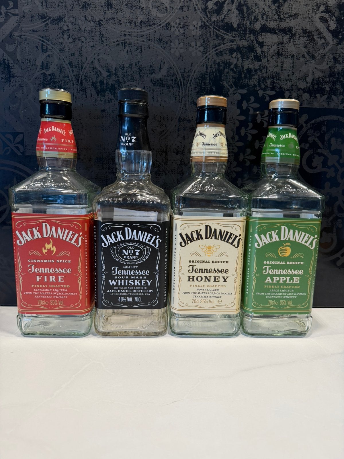 4 verschillende lege Jack Daniels flessen, Ophalen of Verzenden, Zo goed als nieuw, Verpakking