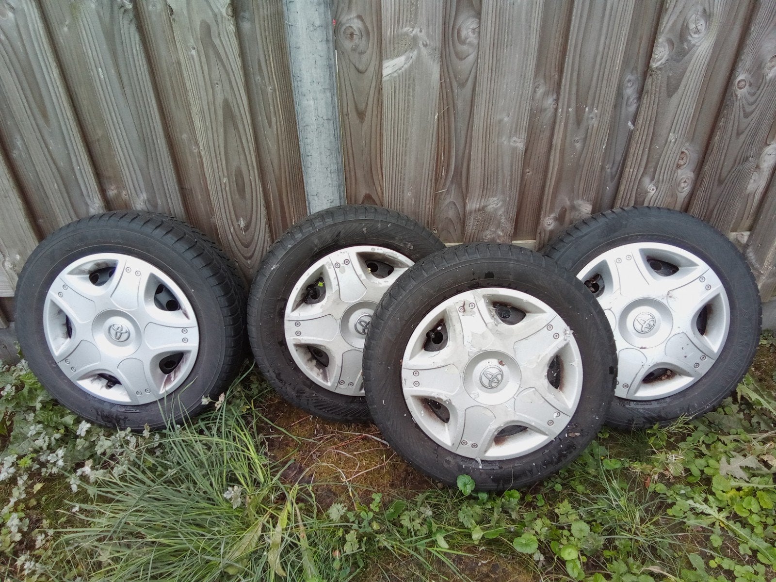 set winterbanden Toyota yaris, Ophalen, Gebruikt