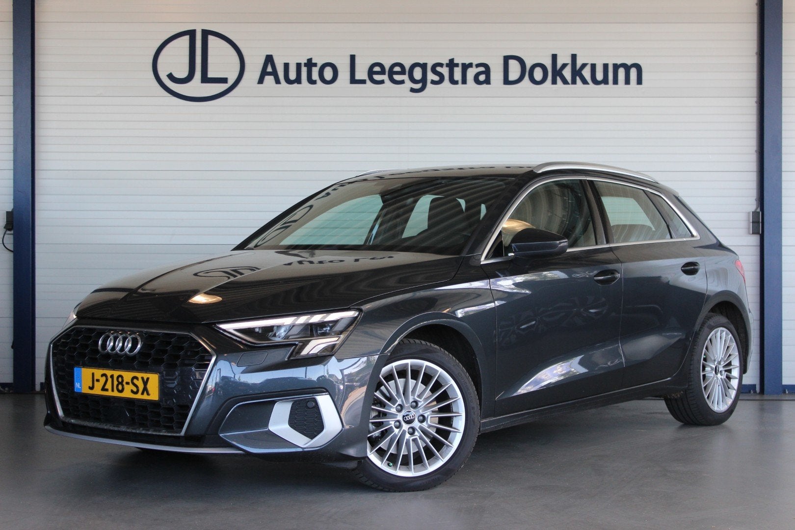 Audi A3 Sportback 35 TFSI Business edition 1e eigenaar | Car, Stof, 4 cilinders, 150 pk, Origineel Nederlands