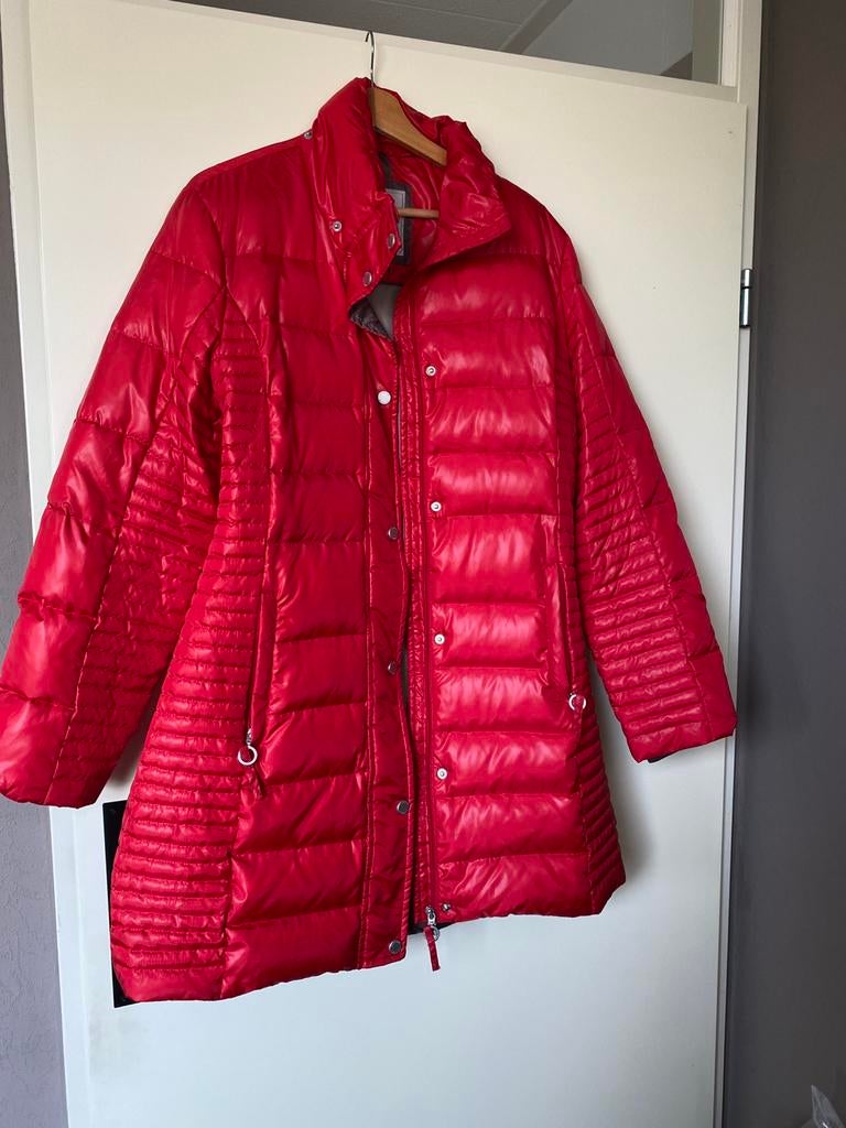 Luhta pufferjas rood maat L, Ophalen of Verzenden, Zo goed als nieuw, Rood
