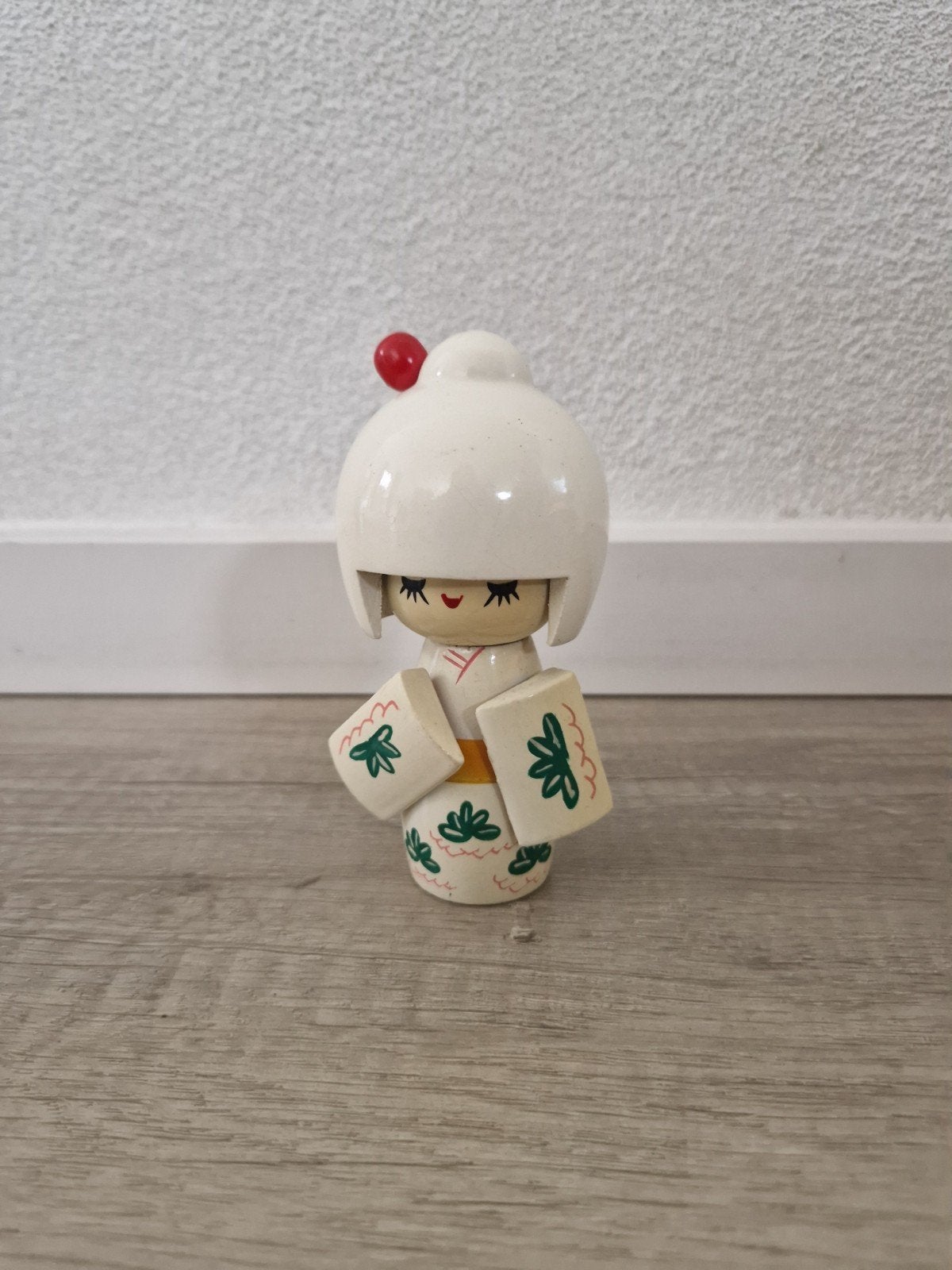 Kokeshi Japanse houten pop wit gelukspoppetje, Ophalen of Verzenden, Huis en Inrichting