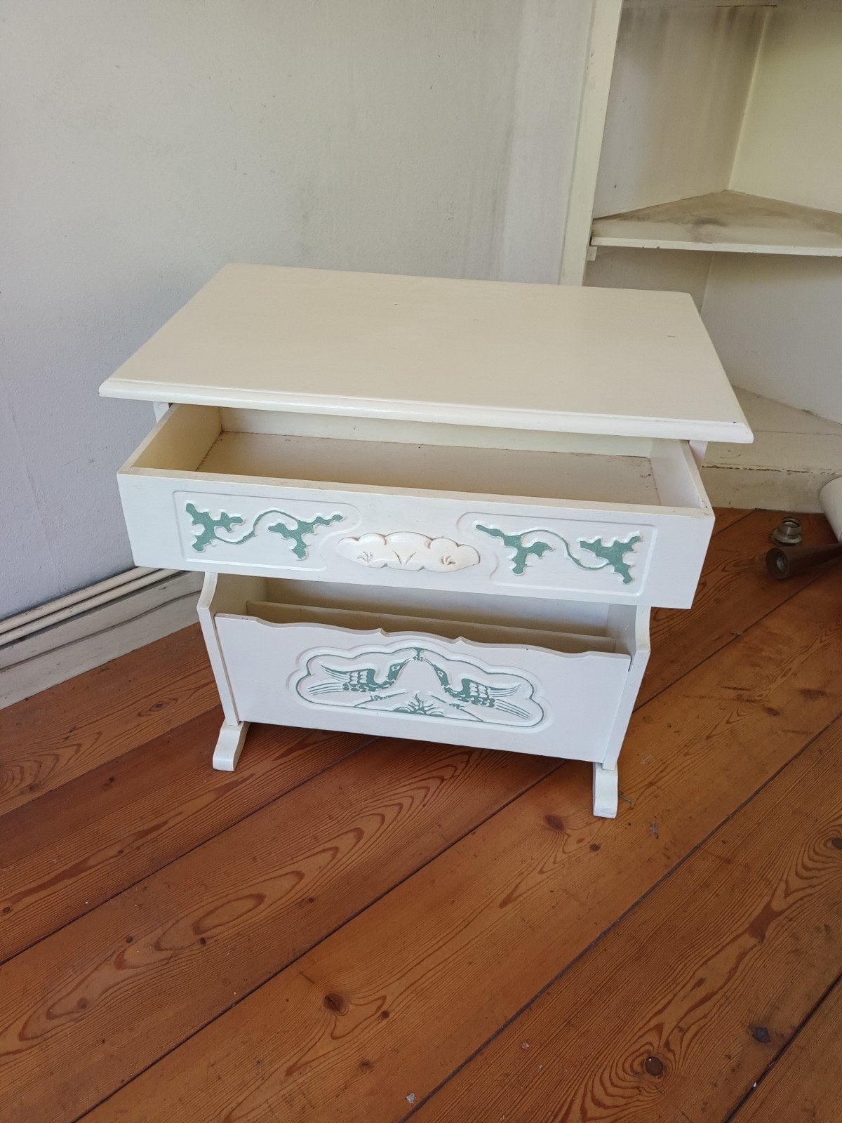 Vintage kastjemet lade en lektuurbak, Huis en Inrichting, Woonaccessoires | Krantenbakken en Lectuurbakken, Ophalen, Gebruikt