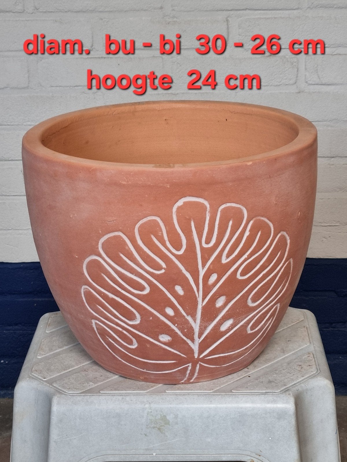 Terracotta bloempot  30 cm, Rond, Zo goed als nieuw, Minder dan 40 cm, Terracotta
