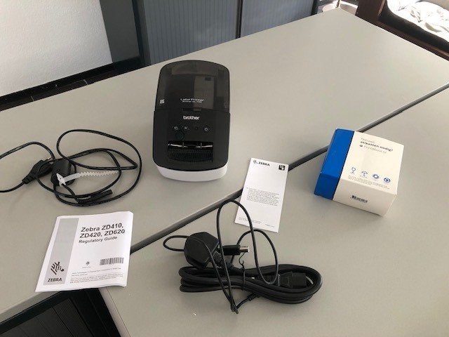 Brother QL-700 labelprinter - als nieuw + overcompleet, Ophalen, Zo goed als nieuw, Tape-label, Brother