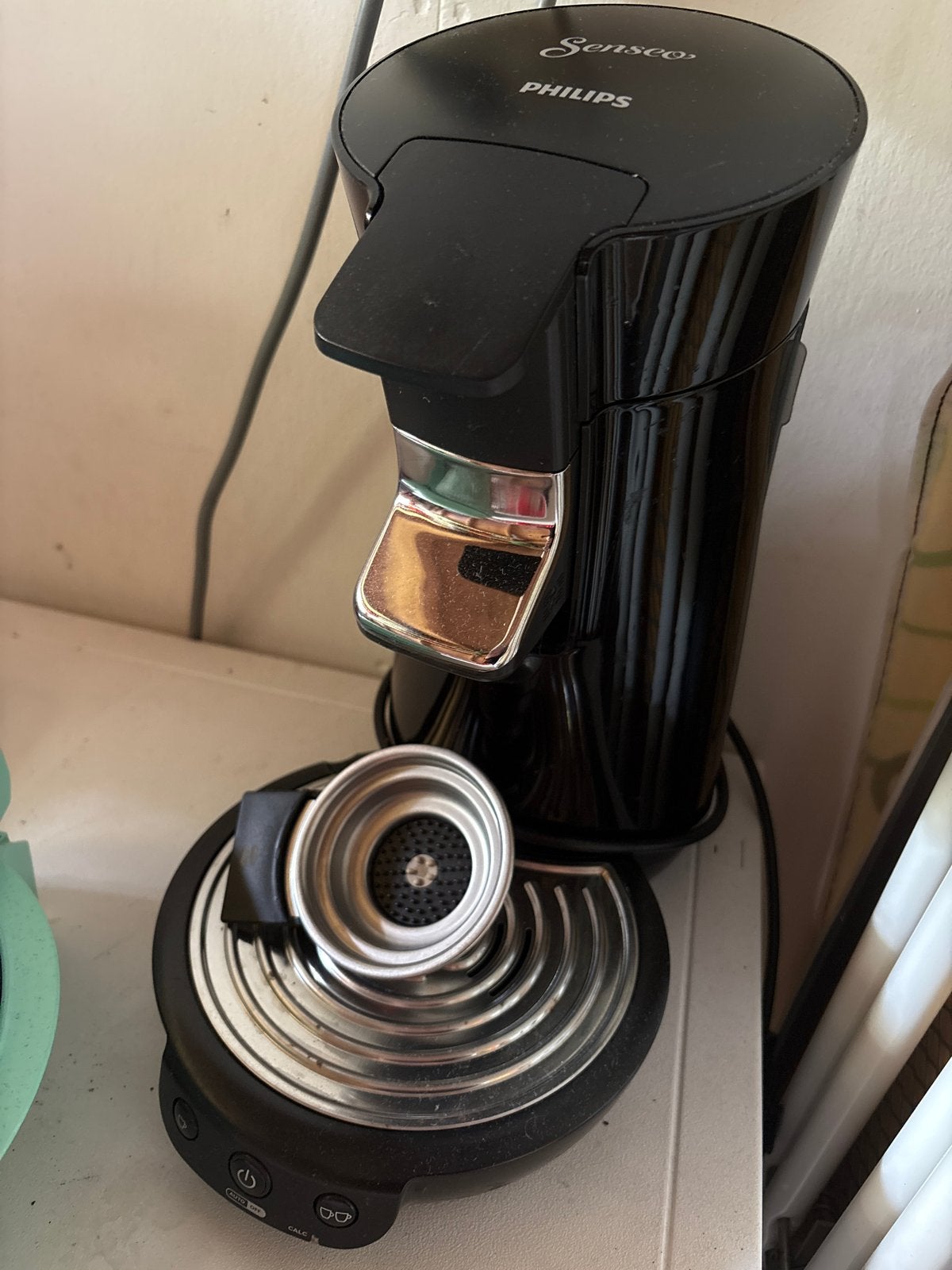 Philips Senseo Koffiezetapparaat - Zwart, Witgoed en Apparatuur, Koffiezetapparaten, Ophalen, Koffiepads en cups, Gebruikt, Koffiemachine