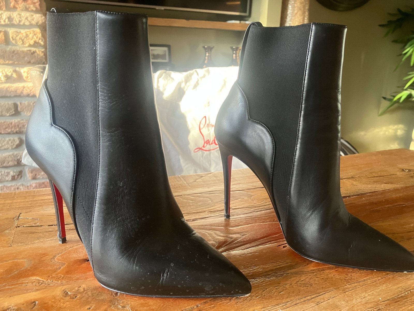 Le Boutin Chelsea Chick laarzen mt. 37, Kleding | Dames, Zwart, Lage of Enkellaarzen, Ophalen of Verzenden, Zo goed als nieuw
