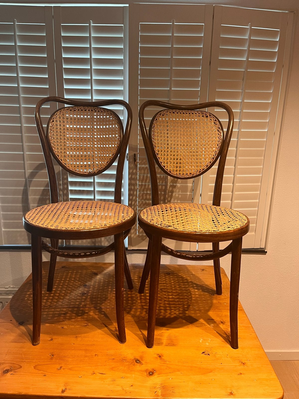 2 ZPM Radomsko Thonet stoelen, Ophalen
