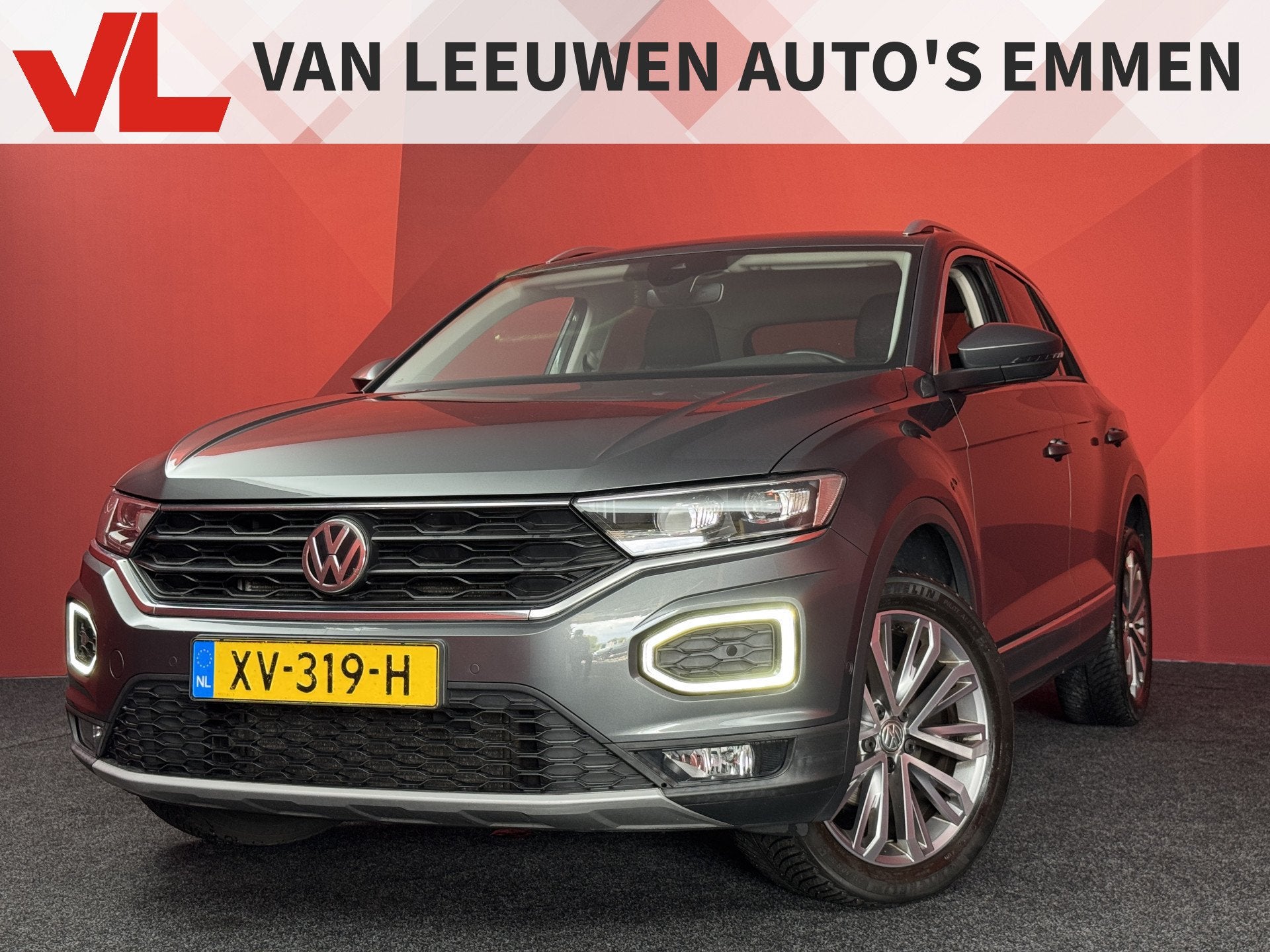 Volkswagen T-Roc 1.5 TSI Sport | Virtual Cockpit | Xenon | S, 4 cilinders, 150 pk, Leder en Stof, Origineel Nederlands