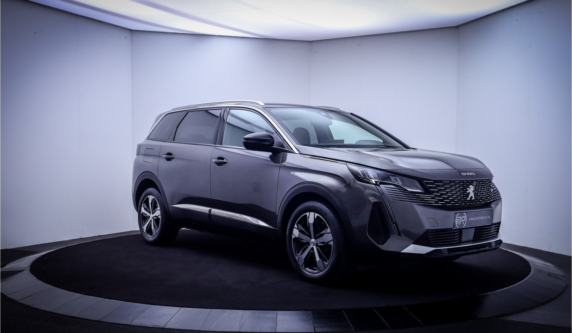 Peugeot 5008 1.2T Aut. 7p ALLURE Pack FULL LED | 360 CAM | C, 15 km/l, Gebruikt, Zwart, 1199 cc