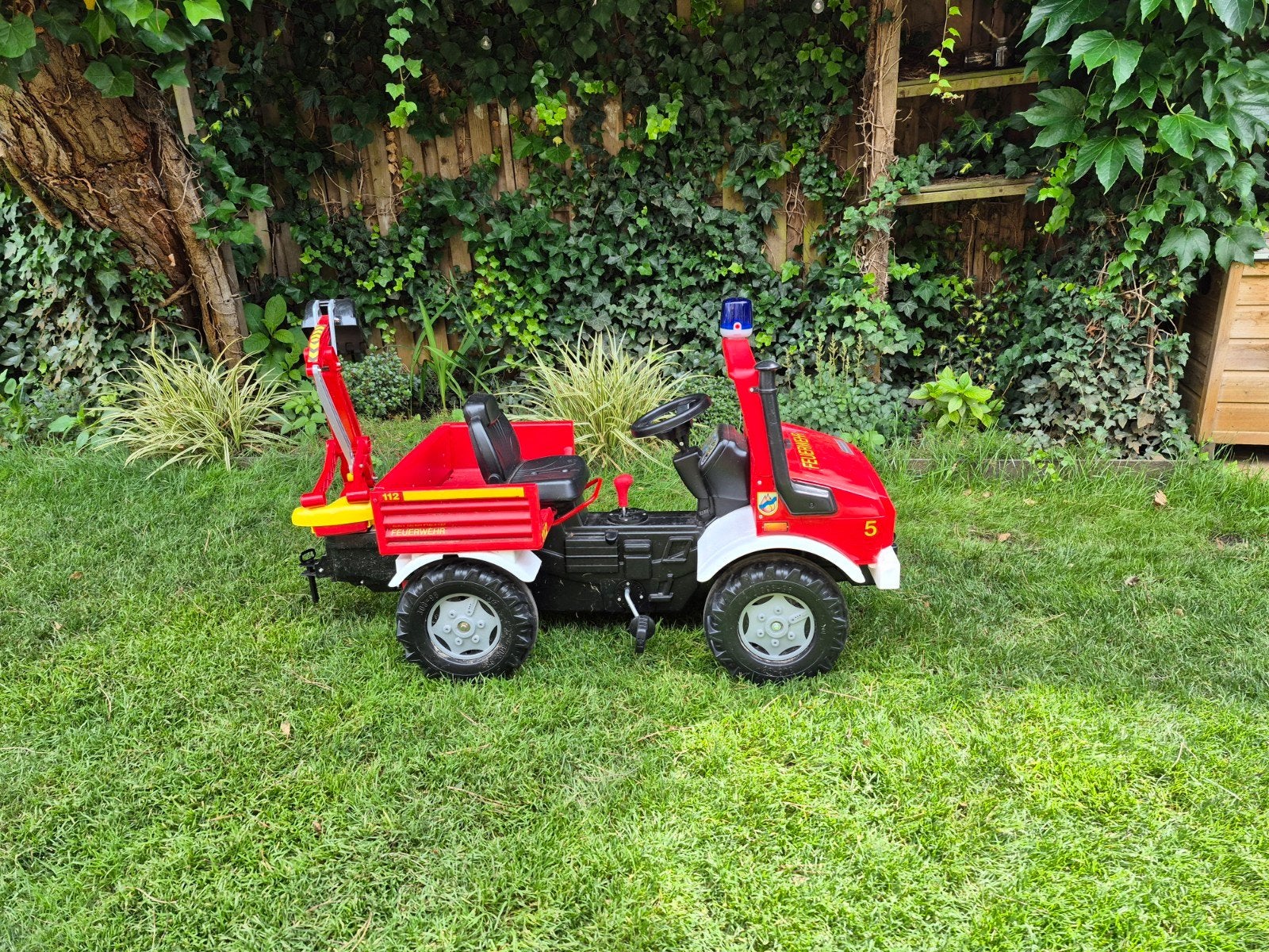 Rolly Toys Unimog Brandweer Trapauto met aanhanger, Kinderen en Baby's, Speelgoed | Buiten | Voertuigen en Loopfietsen, Ophalen of Verzenden