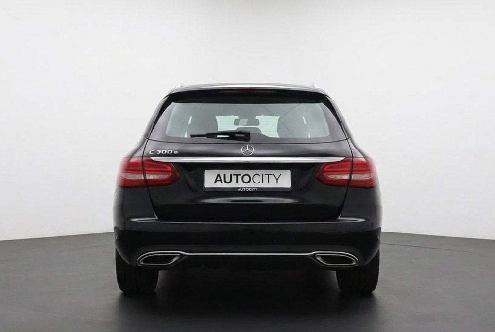 Mercedes-Benz C-Klasse Estate 300e PHEV Advantage Pack l Tre, Automaat, Euro 6, 4 cilinders, 320 pk