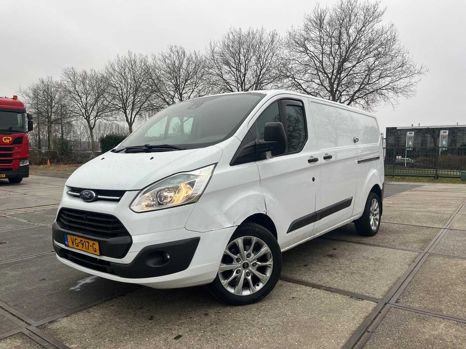 Ford Transit Custom 330 2.2 TDCI L2H1 Trend | VG-917-G, Auto's, Voorwielaandrijving, Euro 5, 125 pk, Gebruikt