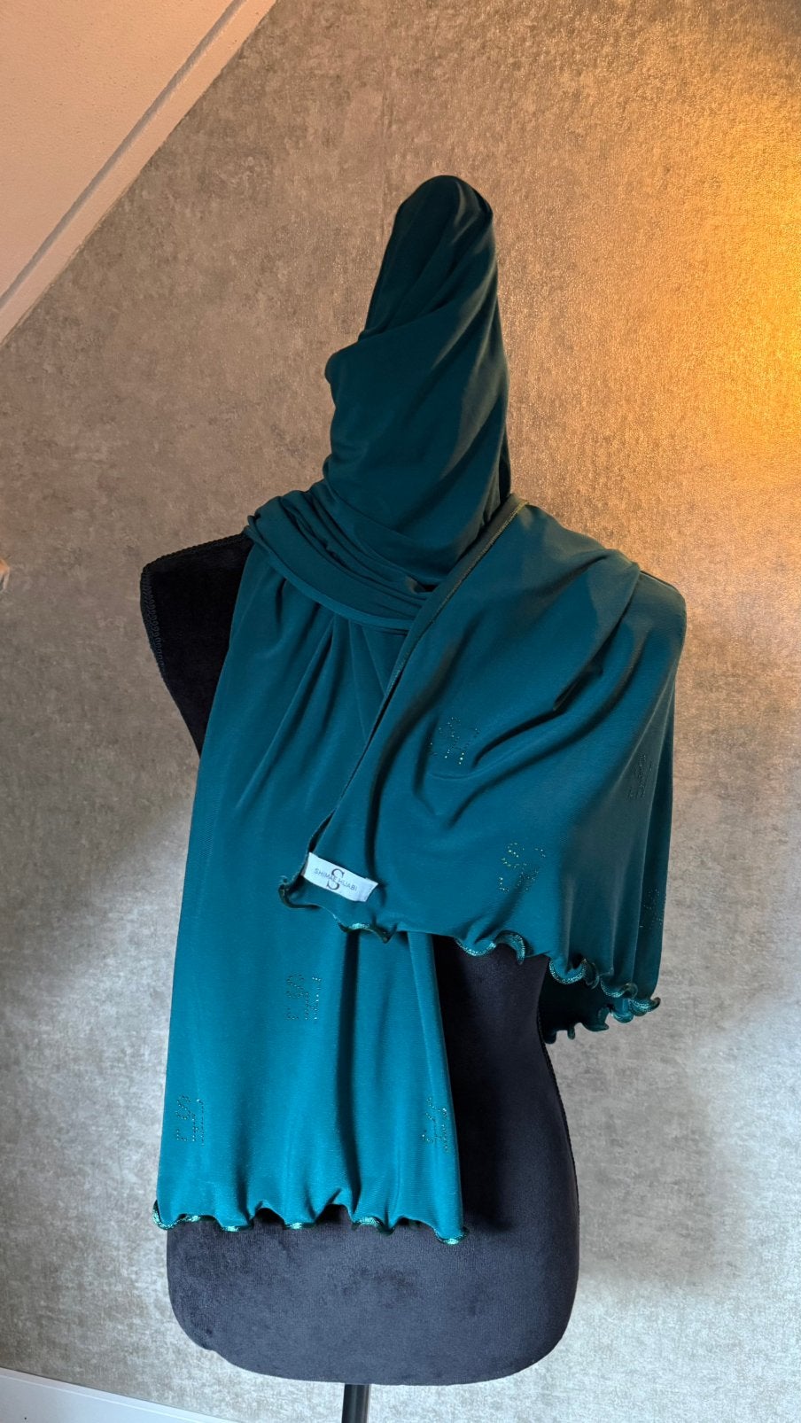 Shimae hijabi, Kleding | Dames, Mutsen, Sjaals en Handschoenen, Ophalen of Verzenden, Zo goed als nieuw, Sjaal