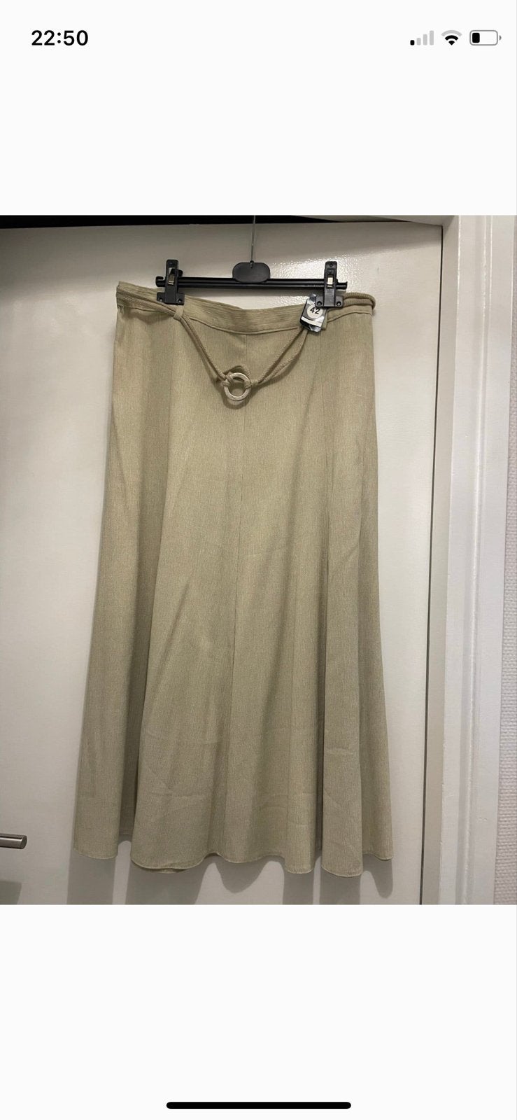 Lange beige rok met riem - Maat 42 nieuw, Kleding | Dames, Rokken, Ophalen, Beige, Maat 42/44 (L), Nieuw