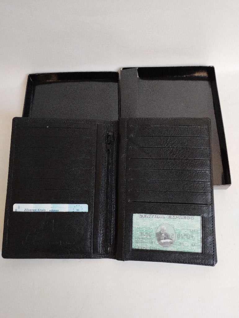 Leren Portefeuille autopapieren. nieuw in doosje, Ophalen, Nieuw, Zwart
