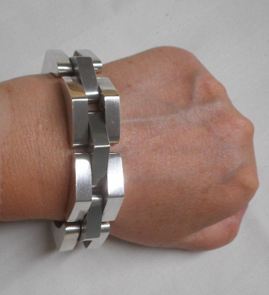 Zilveren modernist armband met onzichtbare sluiting nr.1730, Sieraden, Tassen en Uiterlijk, Armbanden, Verzenden, Zo goed als nieuw