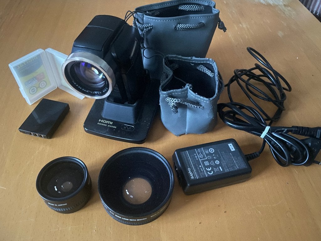 Sanyo Xacti HD2000 Full HD Camcorder met accessoires, Overige merken, Gebruikt, Ophalen of Verzenden, 8 tot 20x
