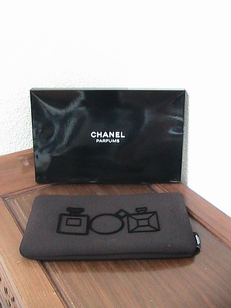Chanel, Gehele gezicht, Zwart, Ophalen of Verzenden, Zo goed als nieuw