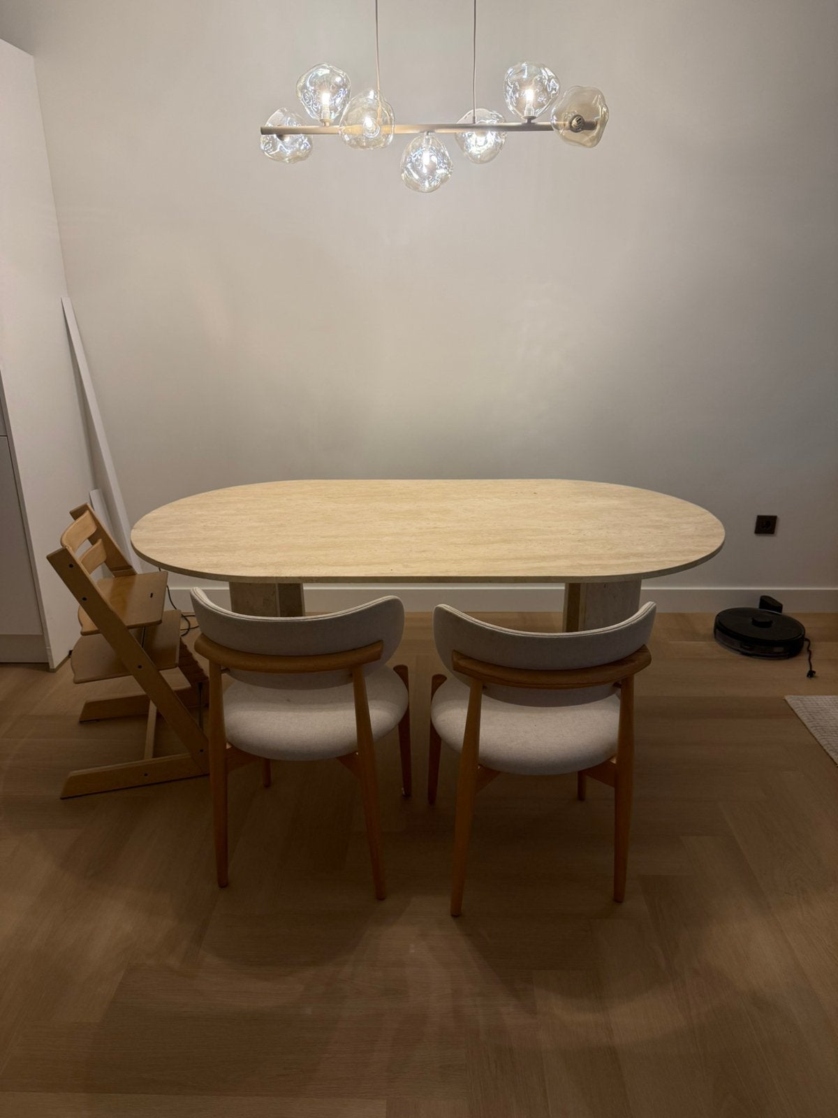 Prachtige Japandi eetkamerstoel beige, Ophalen, Zo goed als nieuw
