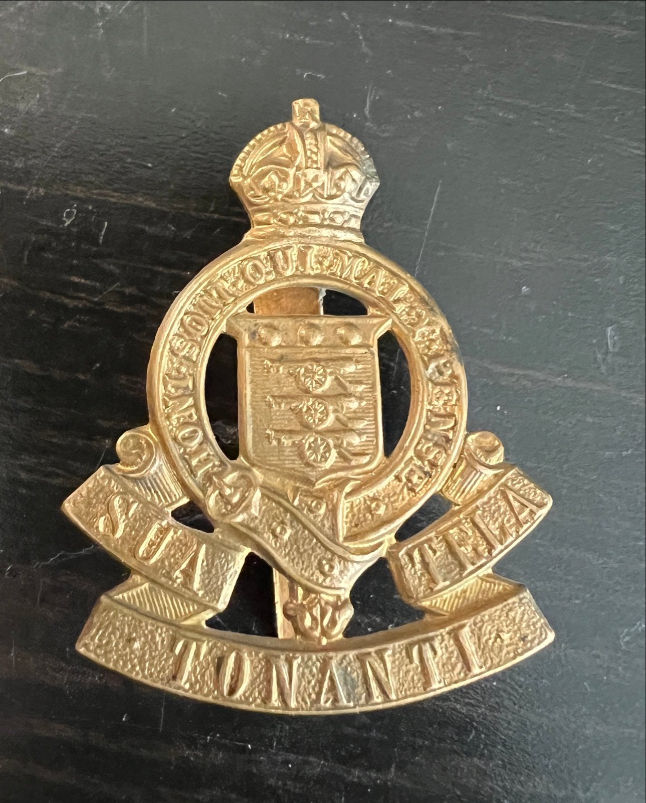 Cap badge Royal Army Ordnance Corps Brits Leger, Verzenden, Landmacht, Engeland, Embleem of Badge