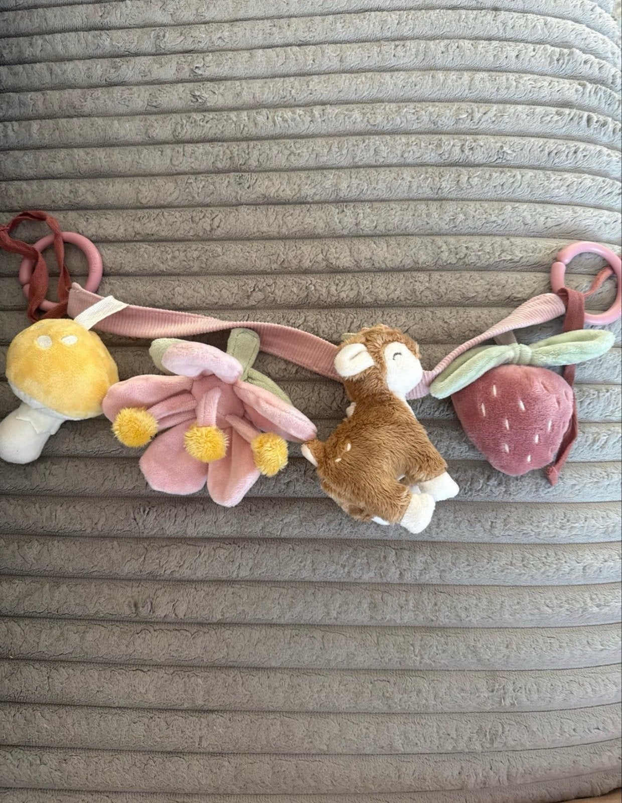 Babygym/wagenhanger met bosdiertjes en paddenstoel, Ophalen of Verzenden, Zo goed als nieuw, Babygym