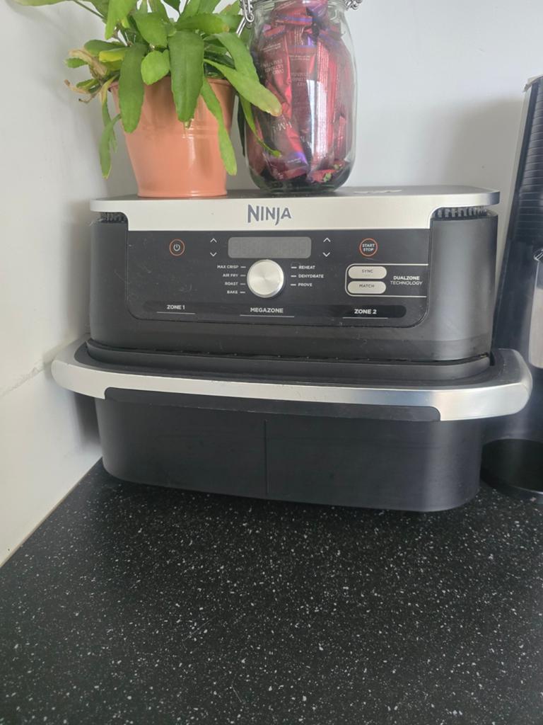 Ninja Foodi FlexDrawer Airfryer 10,4 liter AF500EU, Ophalen, Zo goed als nieuw, Airfryer XXL, 1500 gram of meer