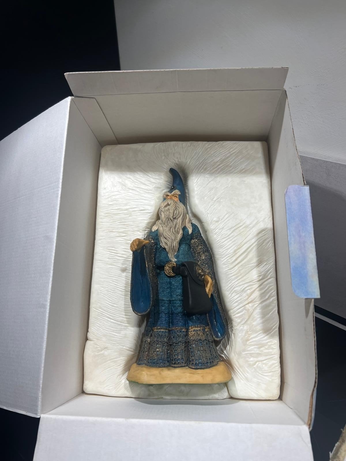 Wundor Tovenaar Beeldje - Handgemaakt, Limited Edition, Verzamelen, Verzenden, Zo goed als nieuw, Fantasy