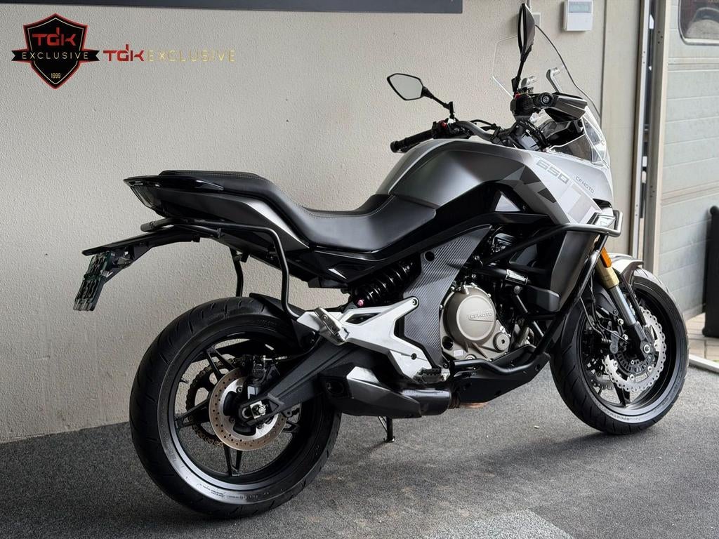 CFMOTO 650MT (CF MOTO 650 MT 700MT 800MT 450MT NK), Bedrijf, Meer dan 35 kW, Toermotor, T.D.K. EXCLUSIVE