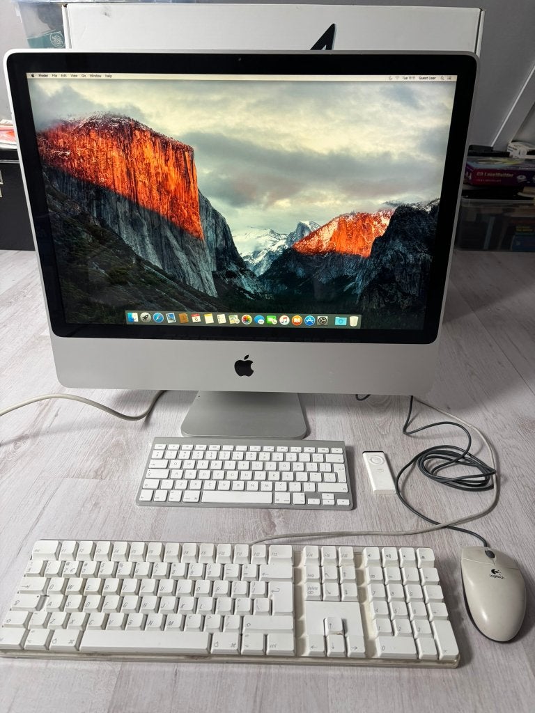 Apple iMac 24inch 2009, Computers en Software, Ophalen, 24-inch (1920 x 1200), Gebruikt, 2 tot 3 Ghz