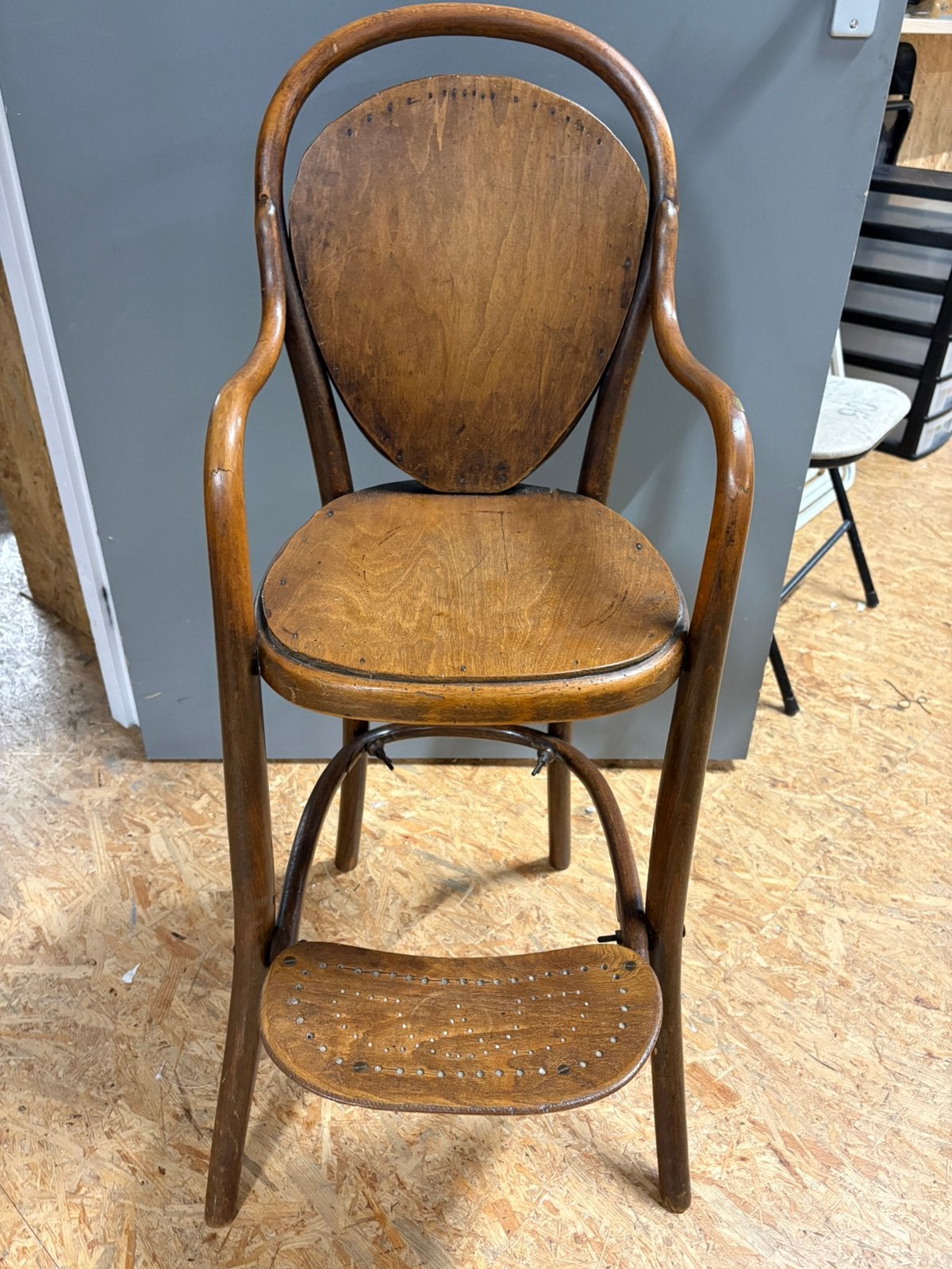 Antieke Thonet kinderstoel, Ophalen