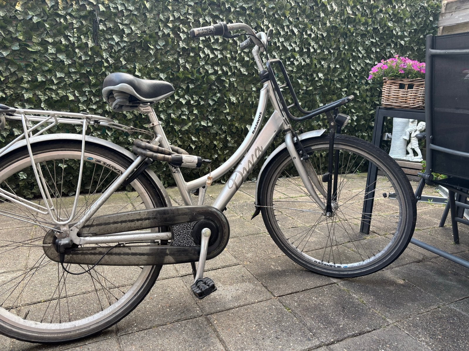 Twee gebruikte fietsen: Sparta 28 inch en Batavus 24 inch, Ophalen, Gebruikt, Batavus