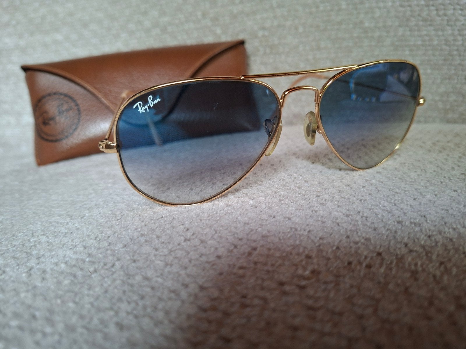 Ray-Ban Aviator Large Metal RB3025 Arista Gold/Light Blue S, Ophalen of Verzenden, Zo goed als nieuw, Blauw, Ray-Ban