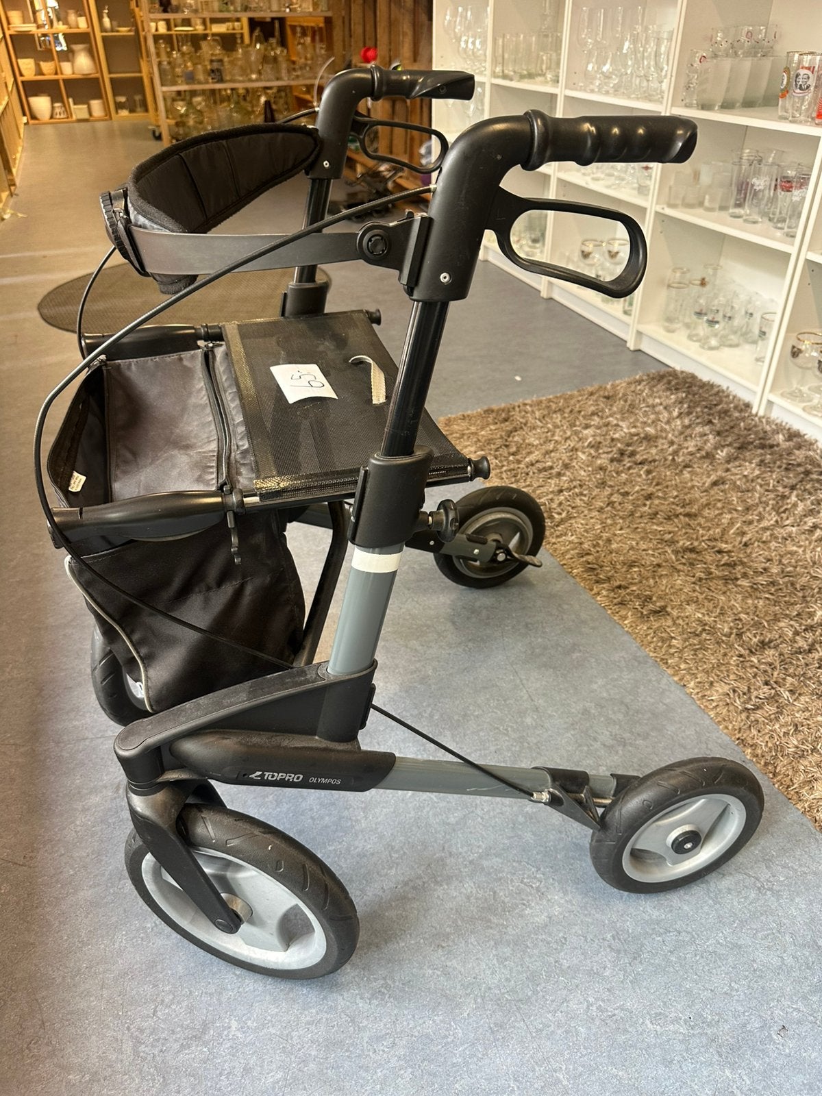 Rollator TOPFORM olympos, Diversen, Rollators, Ophalen, Zo goed als nieuw