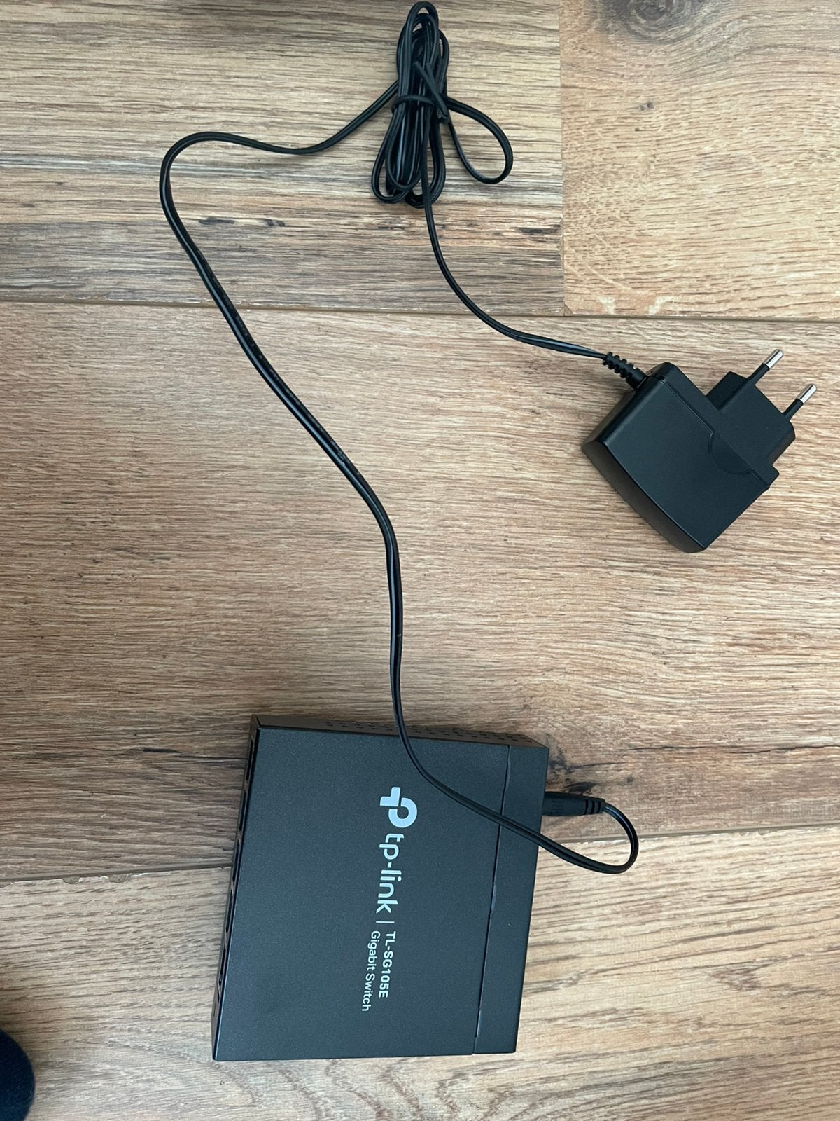 TP-Link TL-SG105E met 5 poorten, Computers en Software, Netwerk switches, Zo goed als nieuw, Ophalen of Verzenden