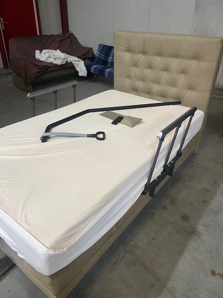 Elektrisch hoog laag bed, Diversen, Ophalen, Gebruikt