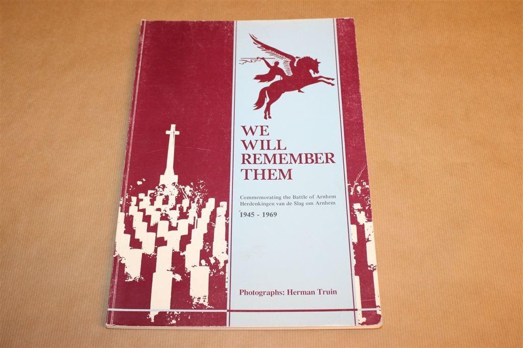 Herdenkingen van de Slag om Arnhem — 1945-1969 — Fotoboek, Boeken, Geschiedenis | Stad en Regio, Verzenden, Gelezen