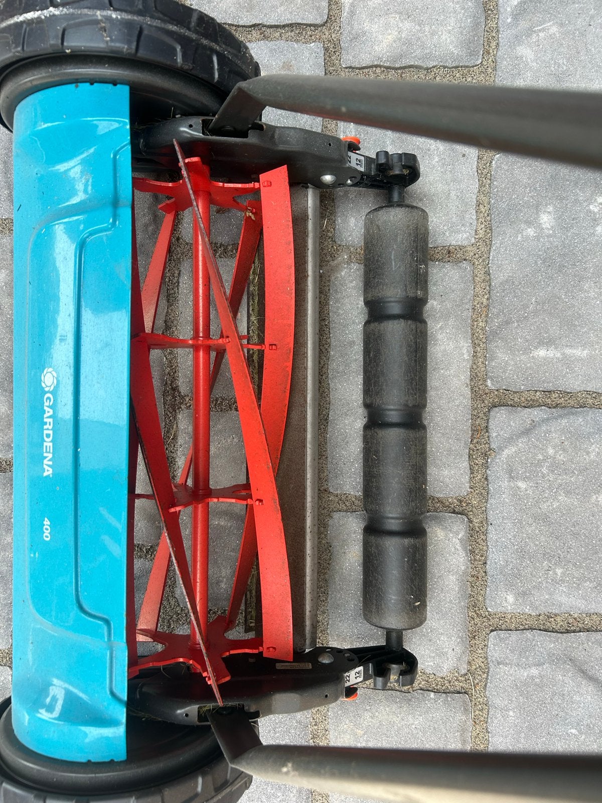 Gardena 400 grasmaaier met opvangbak, Tuin en Terras, Grasmaaiers, Zo goed als nieuw, Handgrasmaaier, 40 t/m 49 cm, Kooimesmaaier