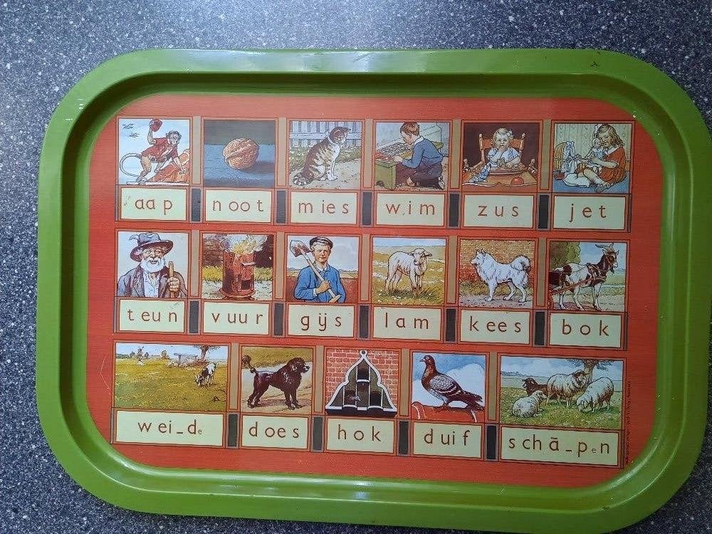 VINTAGE  AAP-NOOT-MIES  DIENBLAD, Gebruikt, Ophalen of Verzenden, Rechthoekig, Met opstaande rand