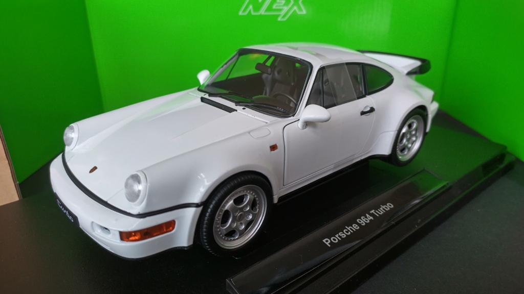 Porsche 911 964 Turbo 1:18 Welly Nex Pol, Auto, Nieuw, Ophalen of Verzenden, One Midtown 11 Hoi Sing Road Macau