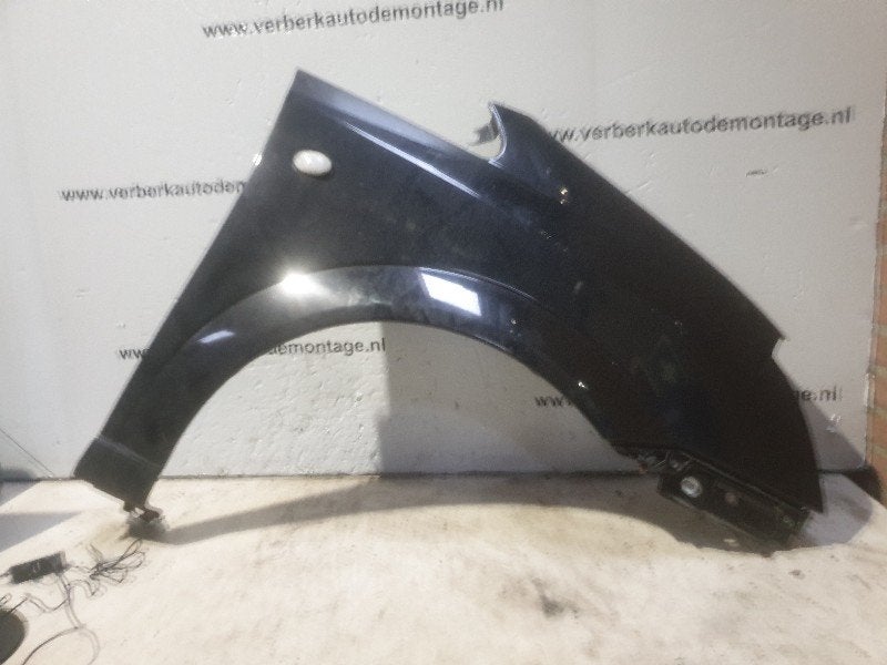 Spatbord Rechts Voor Opel Meriva (A) (2004-07/2010-05), Auto-onderdelen, Carrosserie en Plaatwerk, Opel, Gebruikt