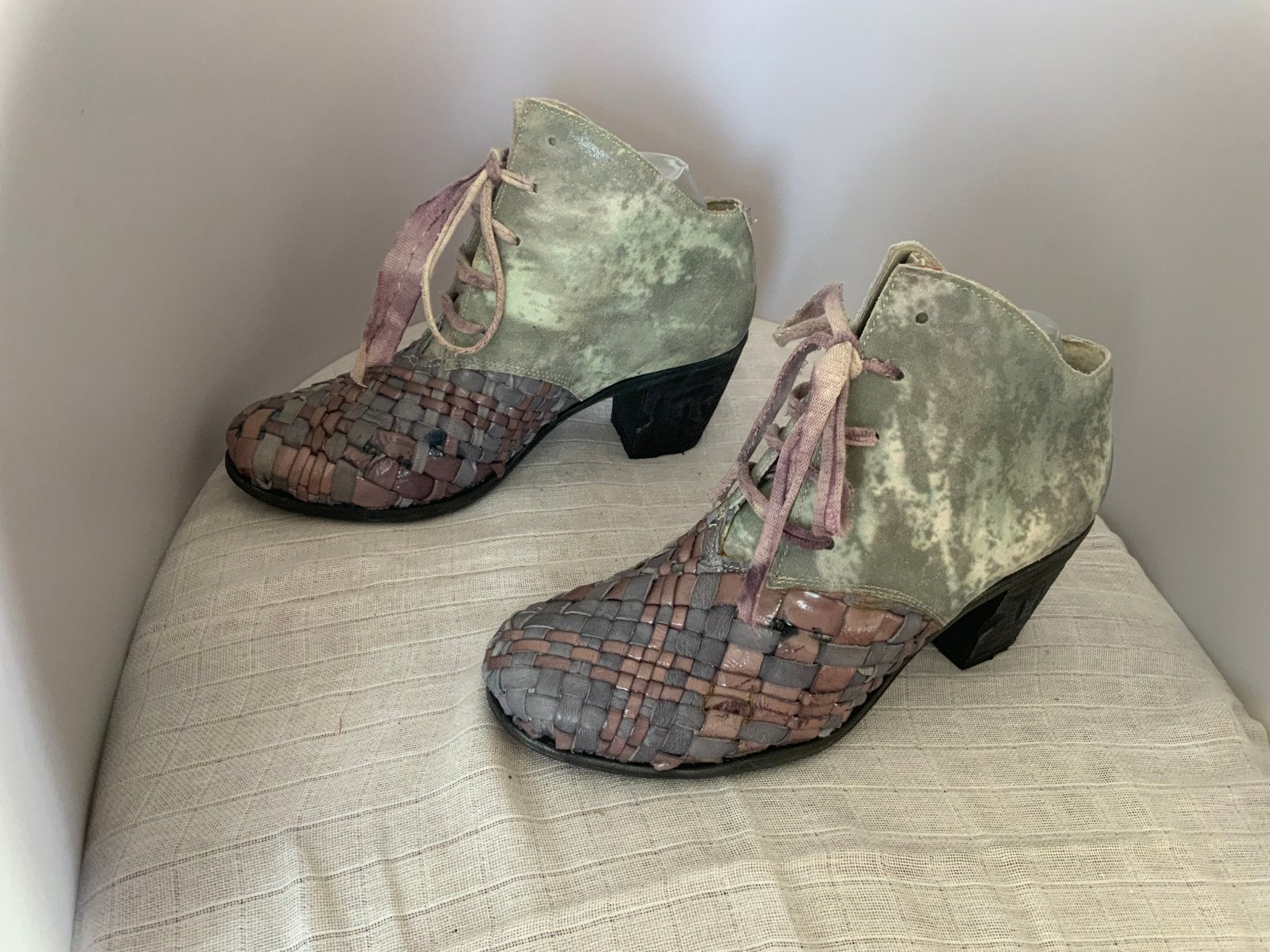 Papucei 38 leren boots mooi design, Kleding | Dames, Overige kleuren, Lage of Enkellaarzen, Ophalen of Verzenden, Zo goed als nieuw