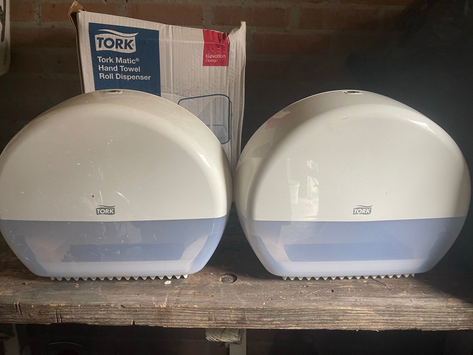 Tork Matic Handdoekrol Dispenser (2 stuks), Ophalen of Verzenden, Gebruikt