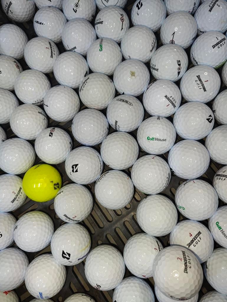 Bridgestone golfballen 100 stuks AAAA kwaliteit, Sport en Fitness, Golf, Ophalen of Verzenden, Bal(len)