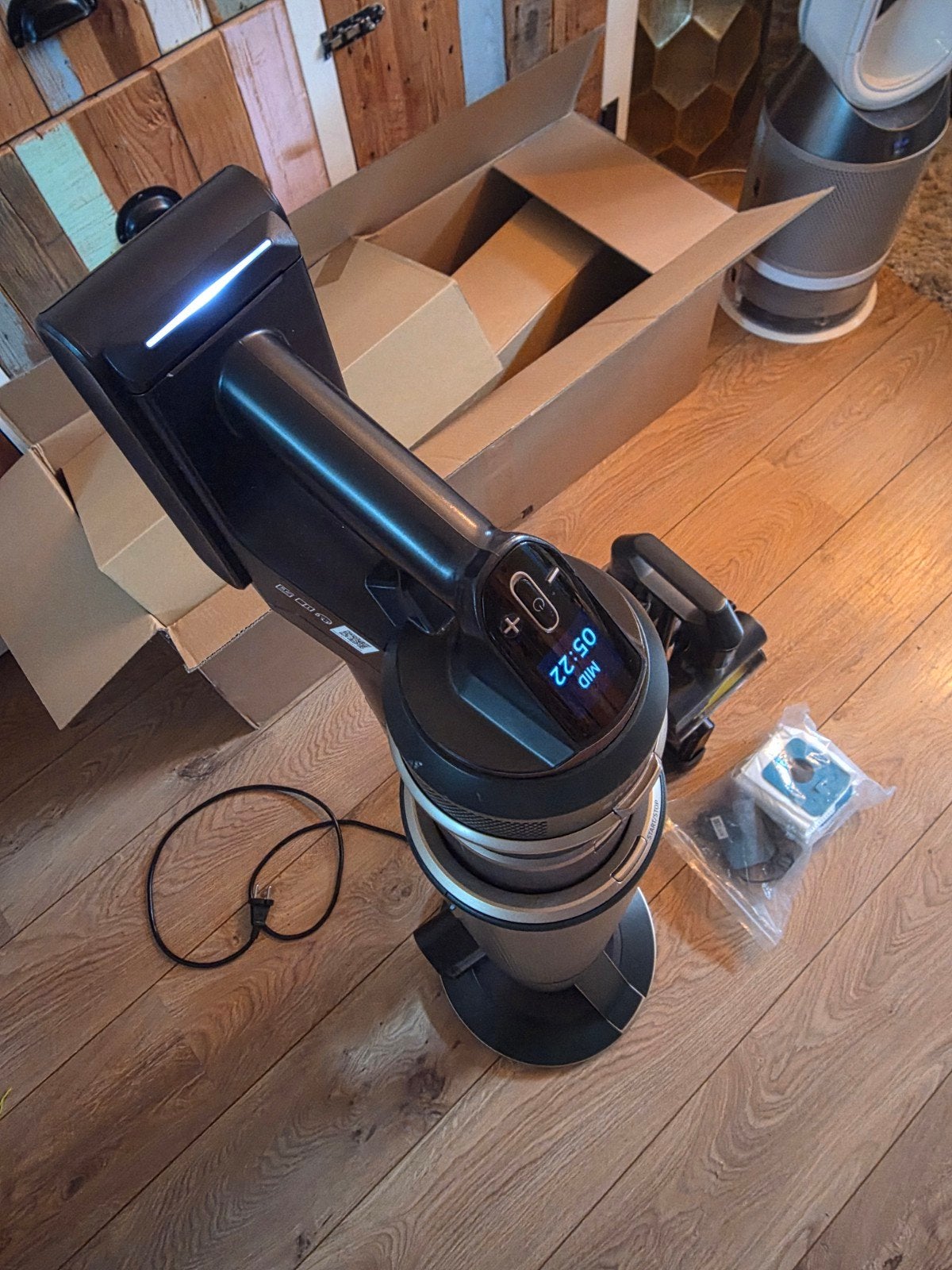 Samsung Bespoke Jet Plus Draadloze Steelstofzuiger + Extra's, Ophalen of Verzenden, Zo goed als nieuw, Draadloos, Reservoir