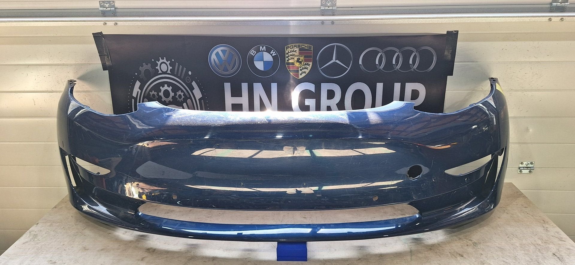 Tesla Model Y Voorbumper, Gebruikt, -, Voor, -