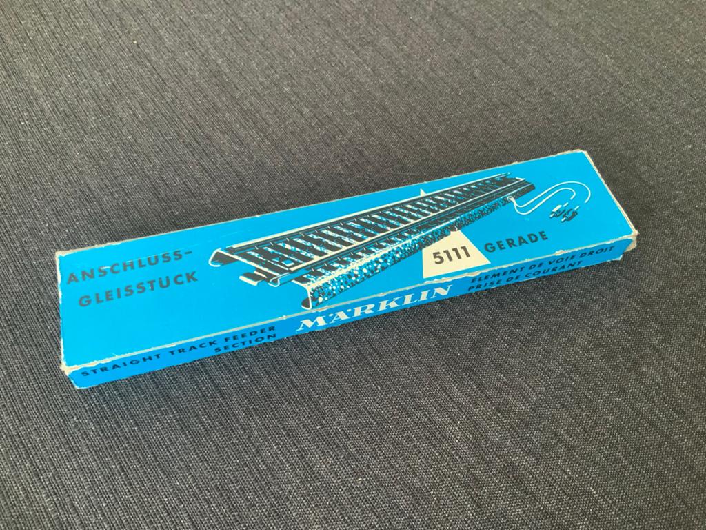 Märklin 5111 aansluitrail met originele verpakking, Wisselstroom, Gebruikt, Rails, Ophalen of Verzenden