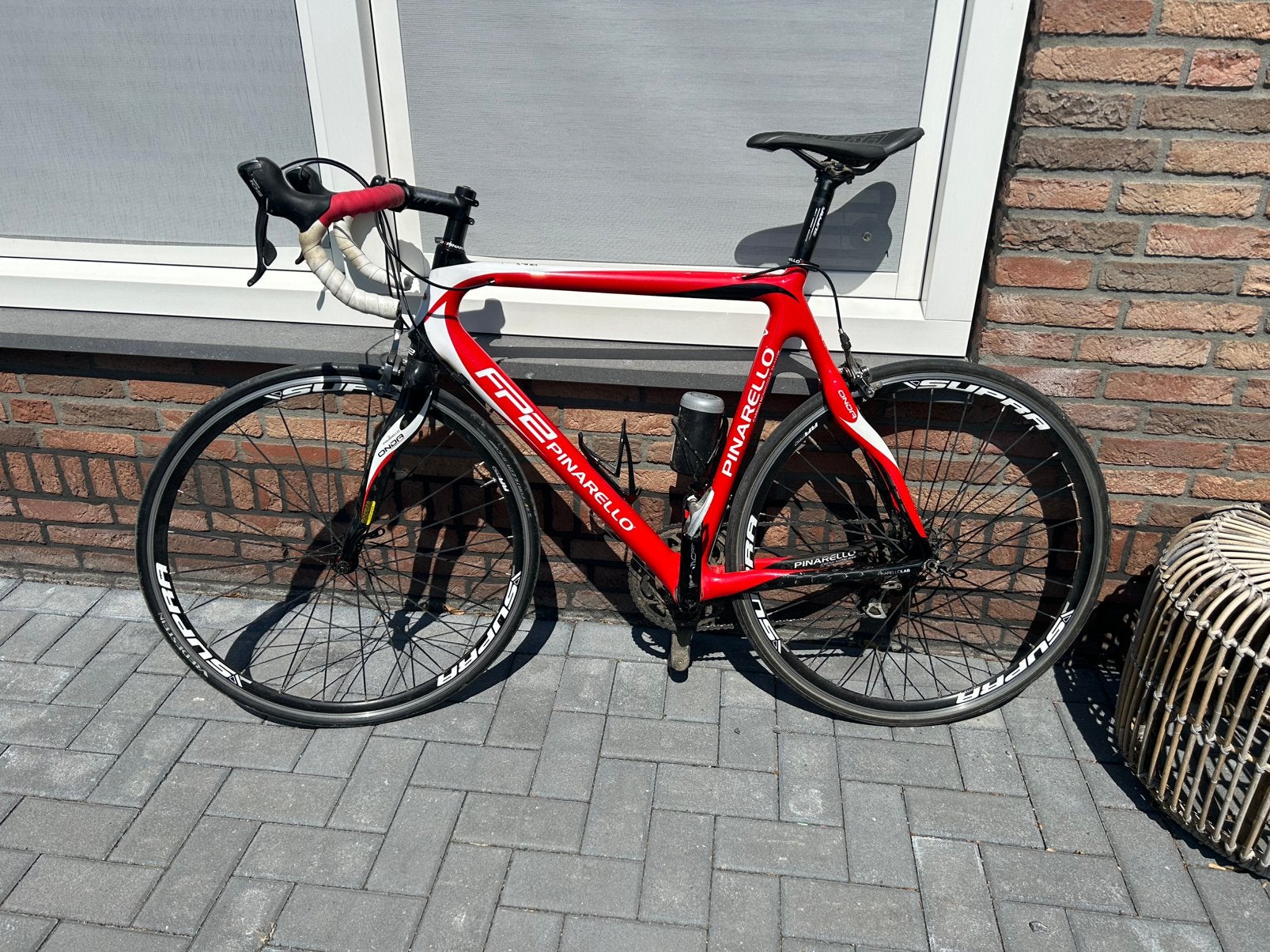 Pinarello FP2 24HM12K in topstaat, Carbon, Zo goed als nieuw, Meer dan 20 versnellingen, 53 tot 57 cm