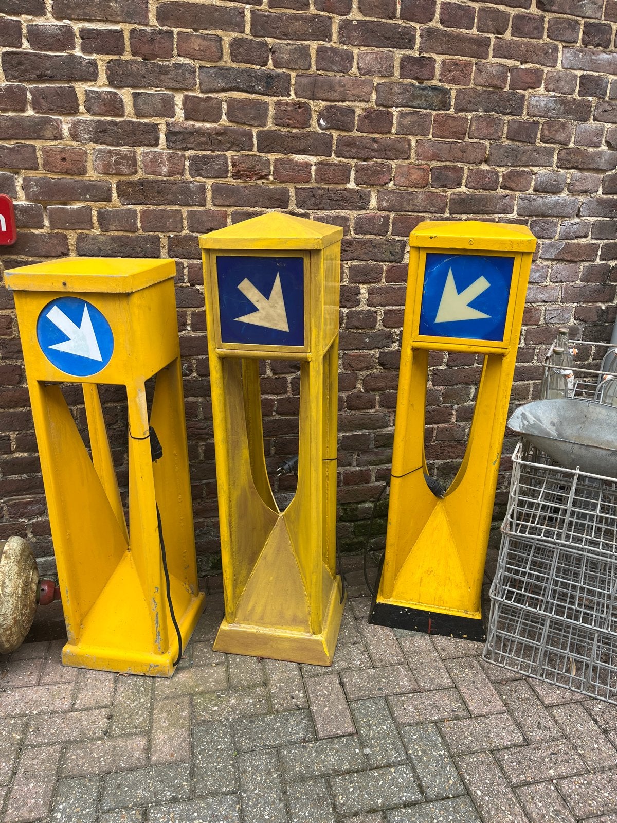 Verkeers zuil, Ophalen