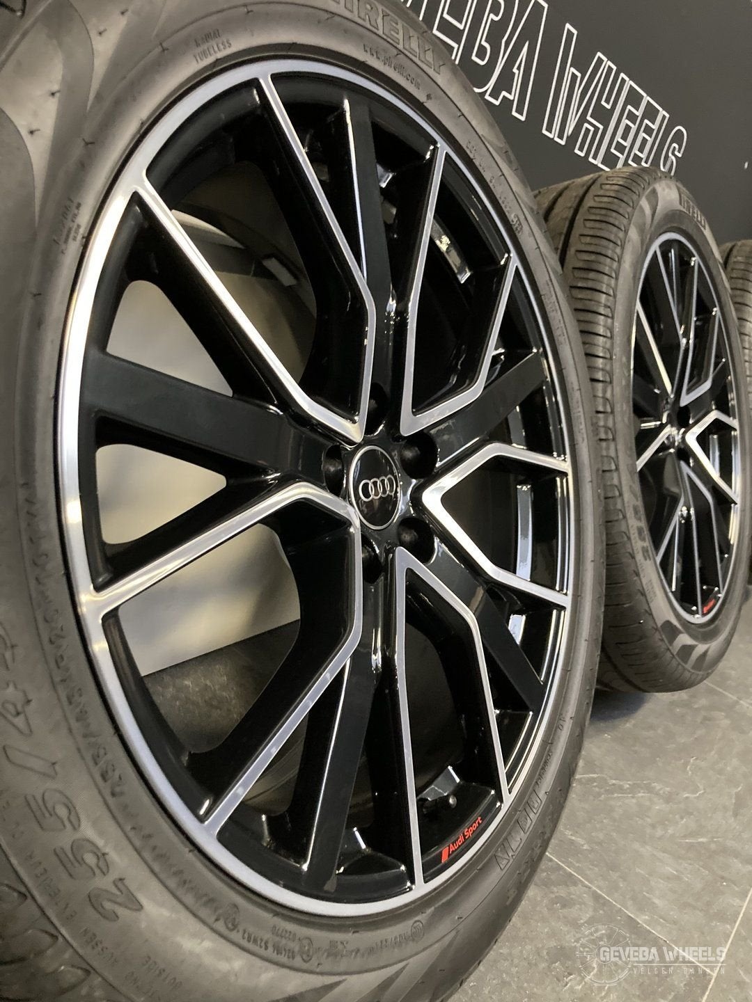 20” originele Audi Q5 / SQ5 velgen + banden 5x112 80A 601 02, Gebruikt, 255 mm, -, -